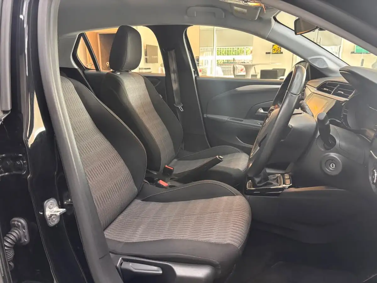 2022-vauxhall-corsa-12i-design-big-35
