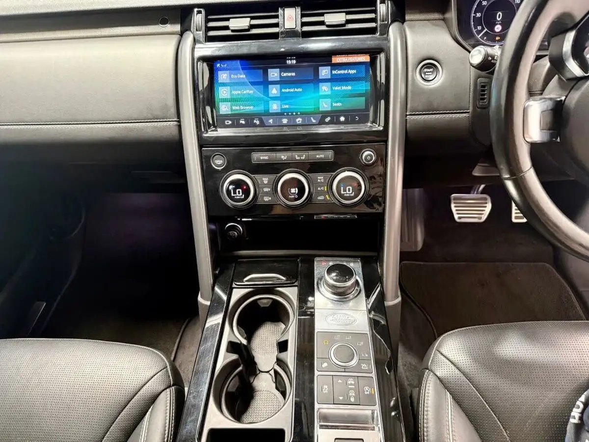 2020-land-rover-discovery-30-sd6-hse-big-18