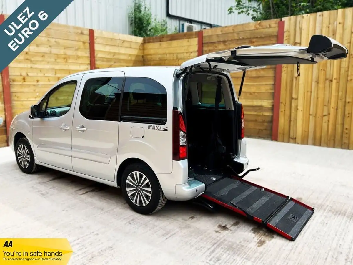 2018-peugeot-partner-16-vti-tepee-active-big-0