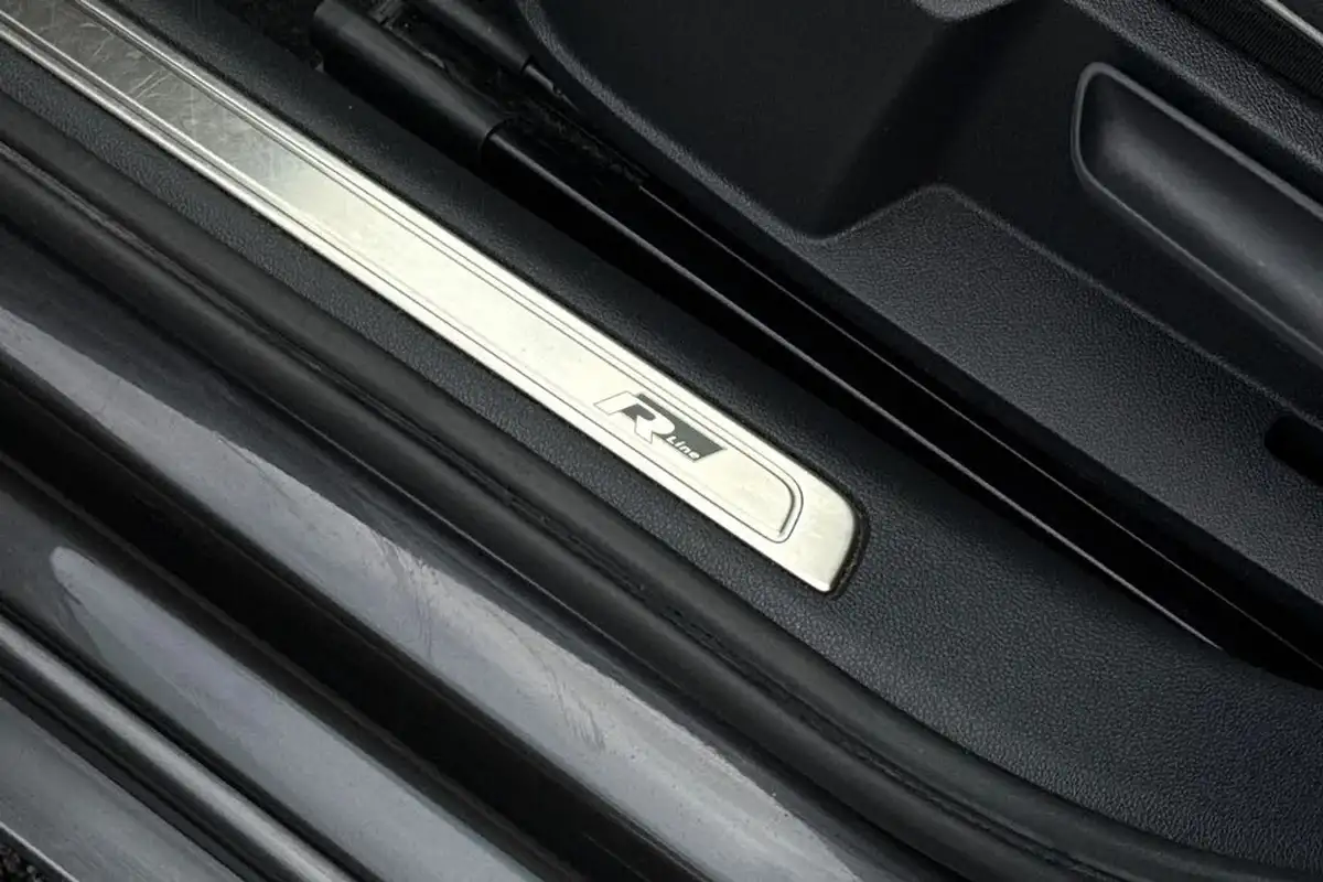 2020-volkswagen-arteon-20-tsi-r-line-edition-272ps-4motion-big-35