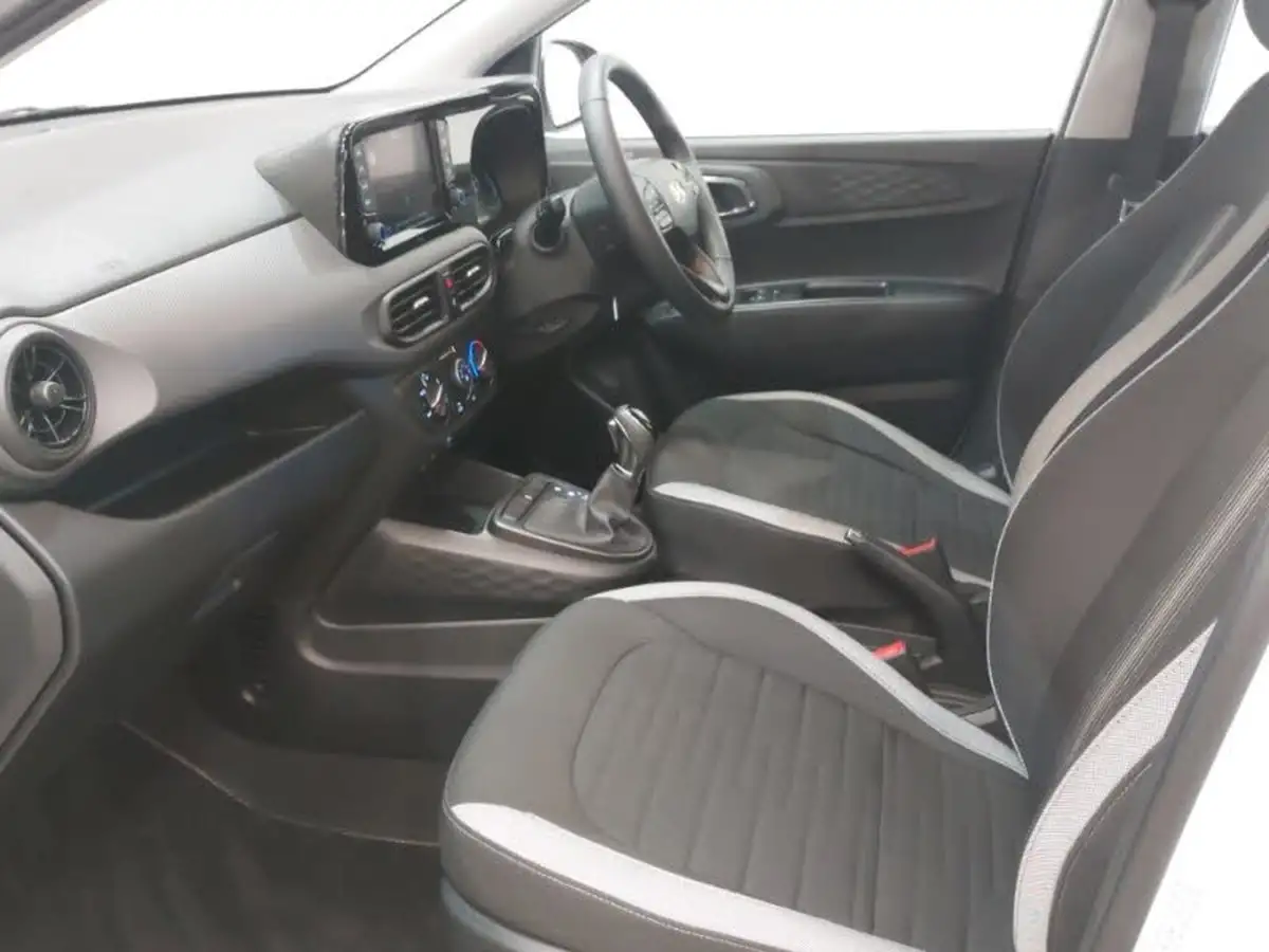 2024-hyundai-i10-10-advance-63ps-auto-big-4