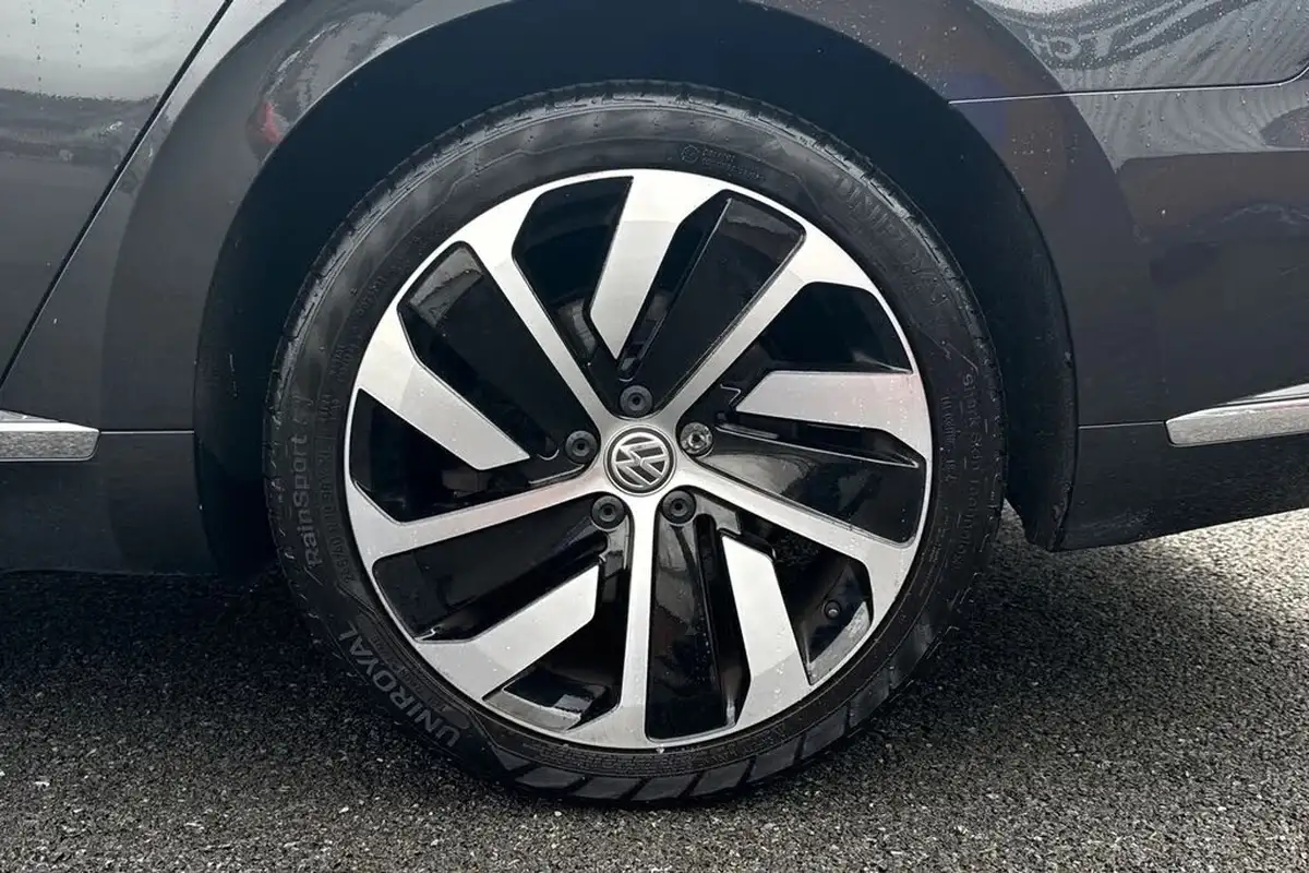 2020-volkswagen-arteon-20-tsi-r-line-edition-272ps-4motion-big-11