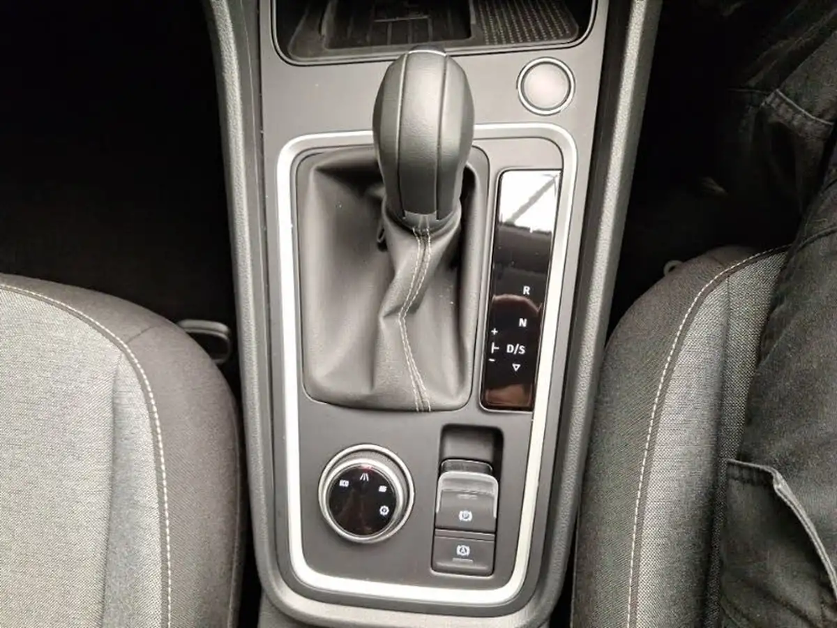 2024-seat-ateca-15-ecotsi-se-technology-dsg-big-11