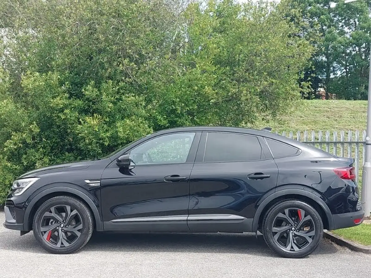 2022-renault-arkana-16-rs-line-big-3