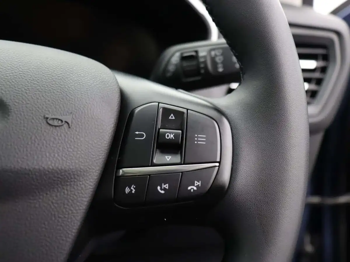 2021-ford-focus-10t-active-x-edition-125ps-estate-big-24