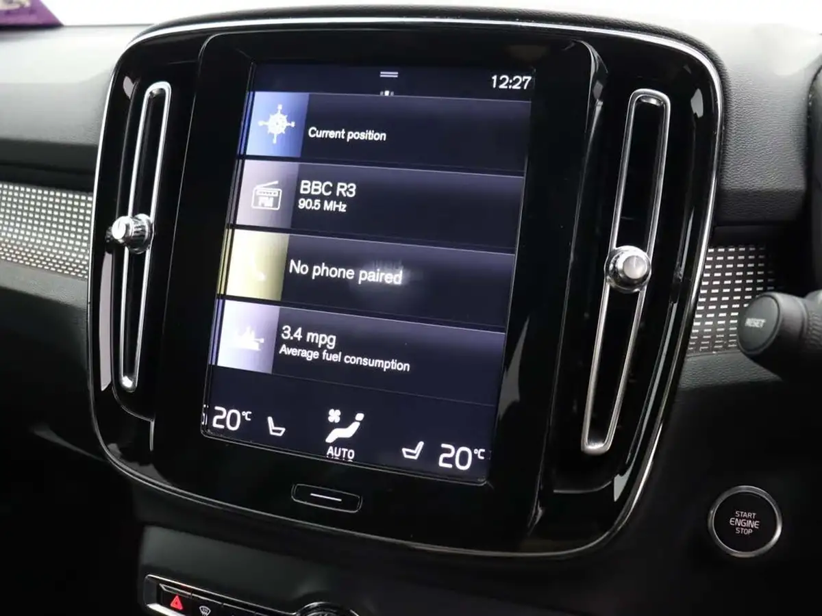 2019-volvo-xc40-20-t4-r-design-pro-awd-big-20