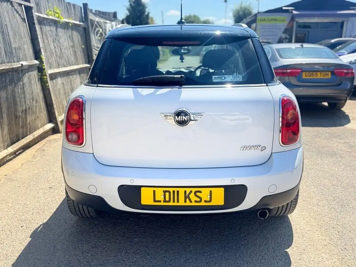 2011-mini-countryman-16td-cooper-d-112bhp-1598cc-big-5