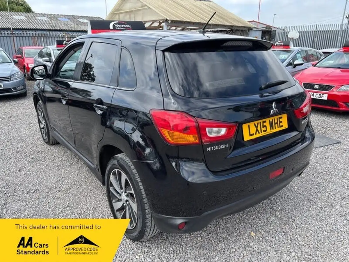 2015-mitsubishi-asx-16-3-big-5