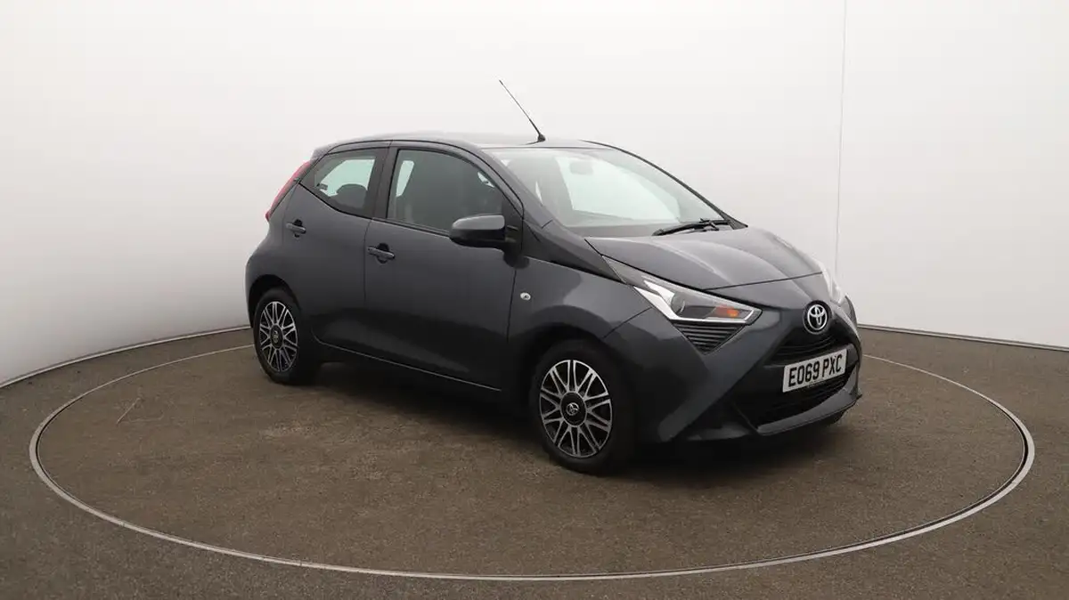 2019-toyota-aygo-10-vvt-i-x-play-tss-x-shift-big-43