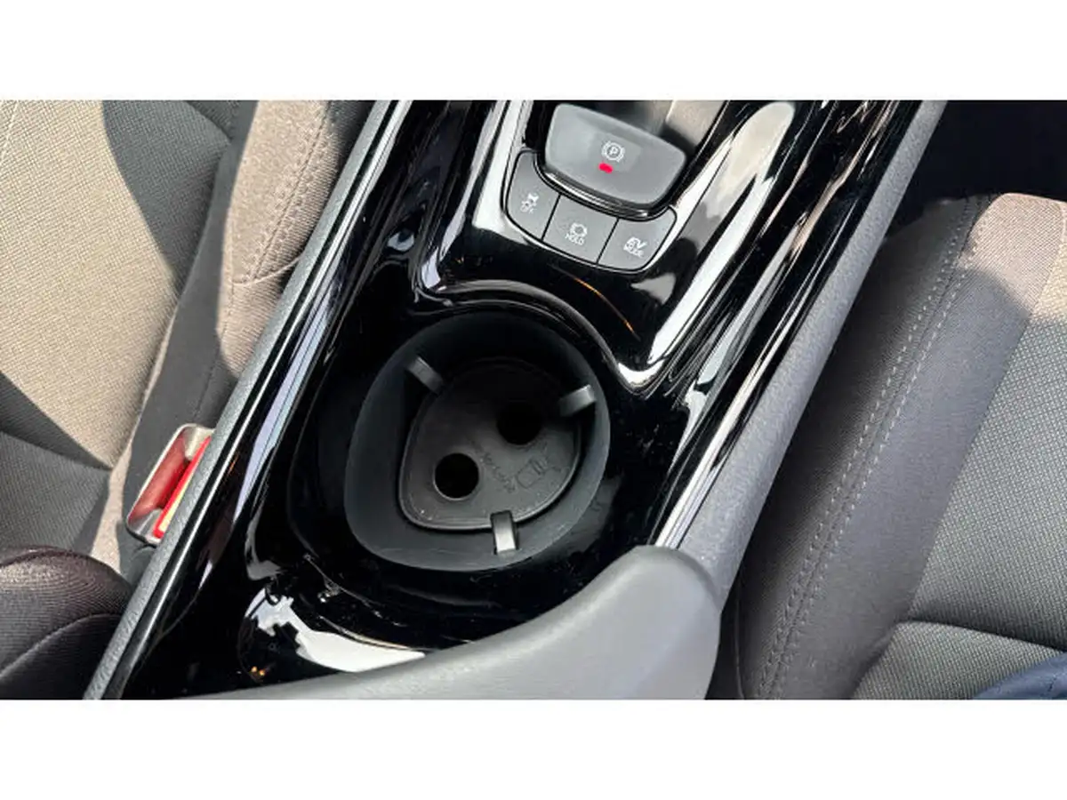2022-toyota-c-hr-18-vvt-i-gr-sport-big-40