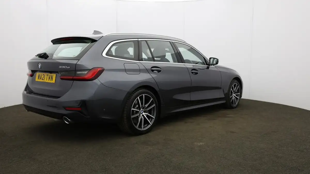 2021-bmw-3-series-20-330e-sport-pro-touring-5d-big-60