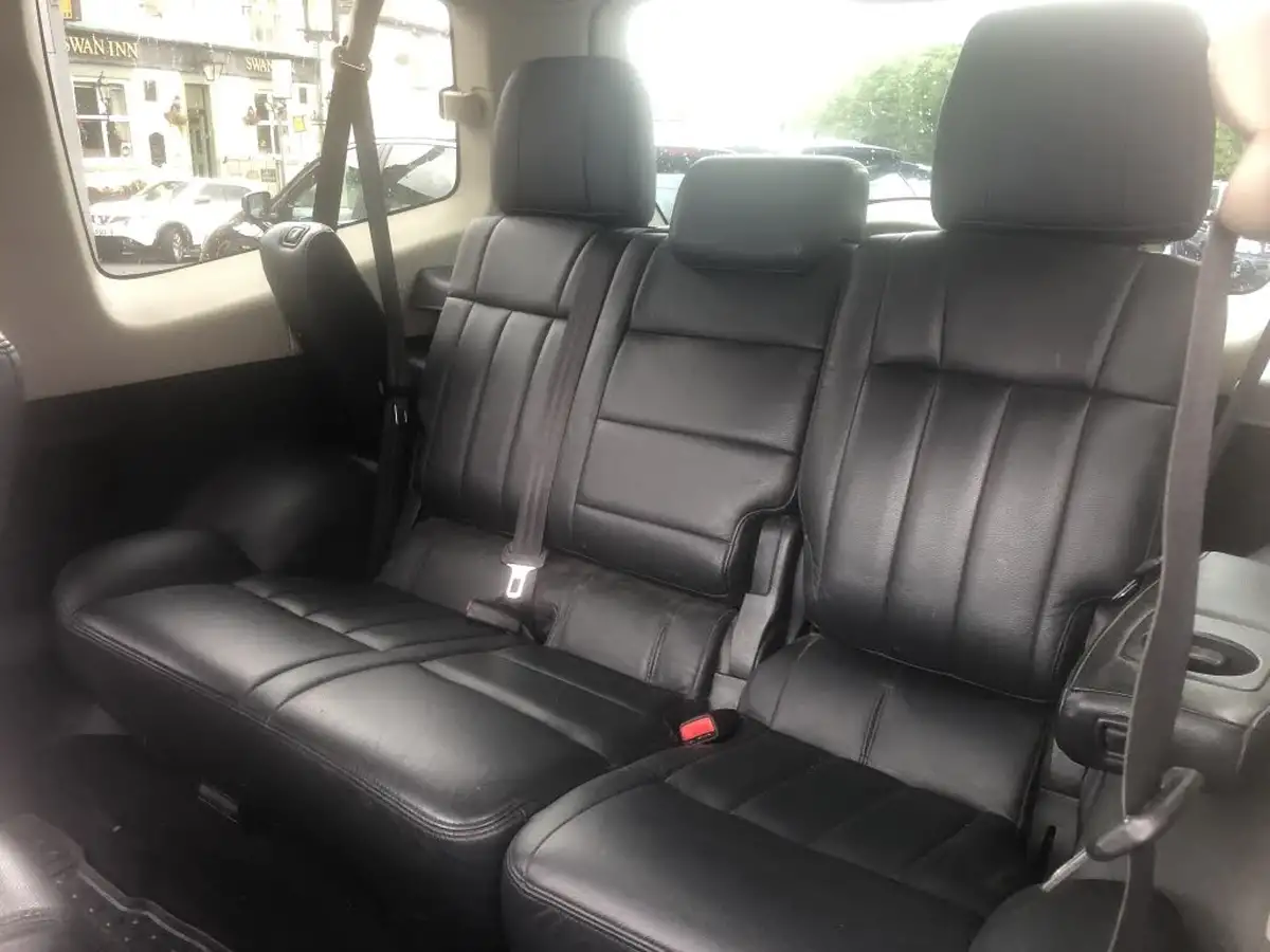 2016-mitsubishi-shogun-32td-warrior-32-di-dc-187bhpeu6-4x4-swb-window-van-auto-big-20