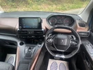 2024-peugeot-rifter-small-12