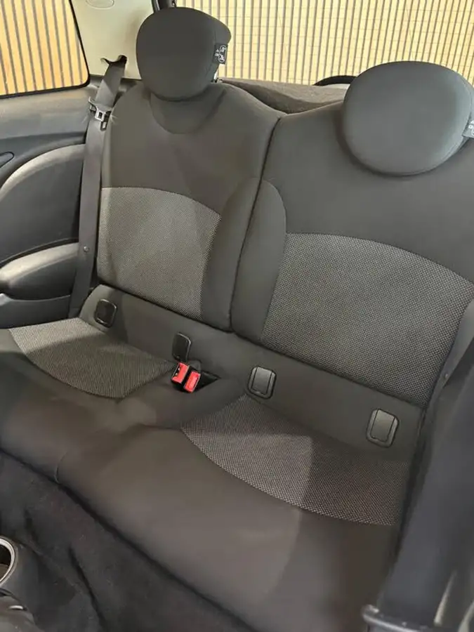 2013-mini-cooper-16-one-98bhp-sport-chili-hatchback-3d-big-21