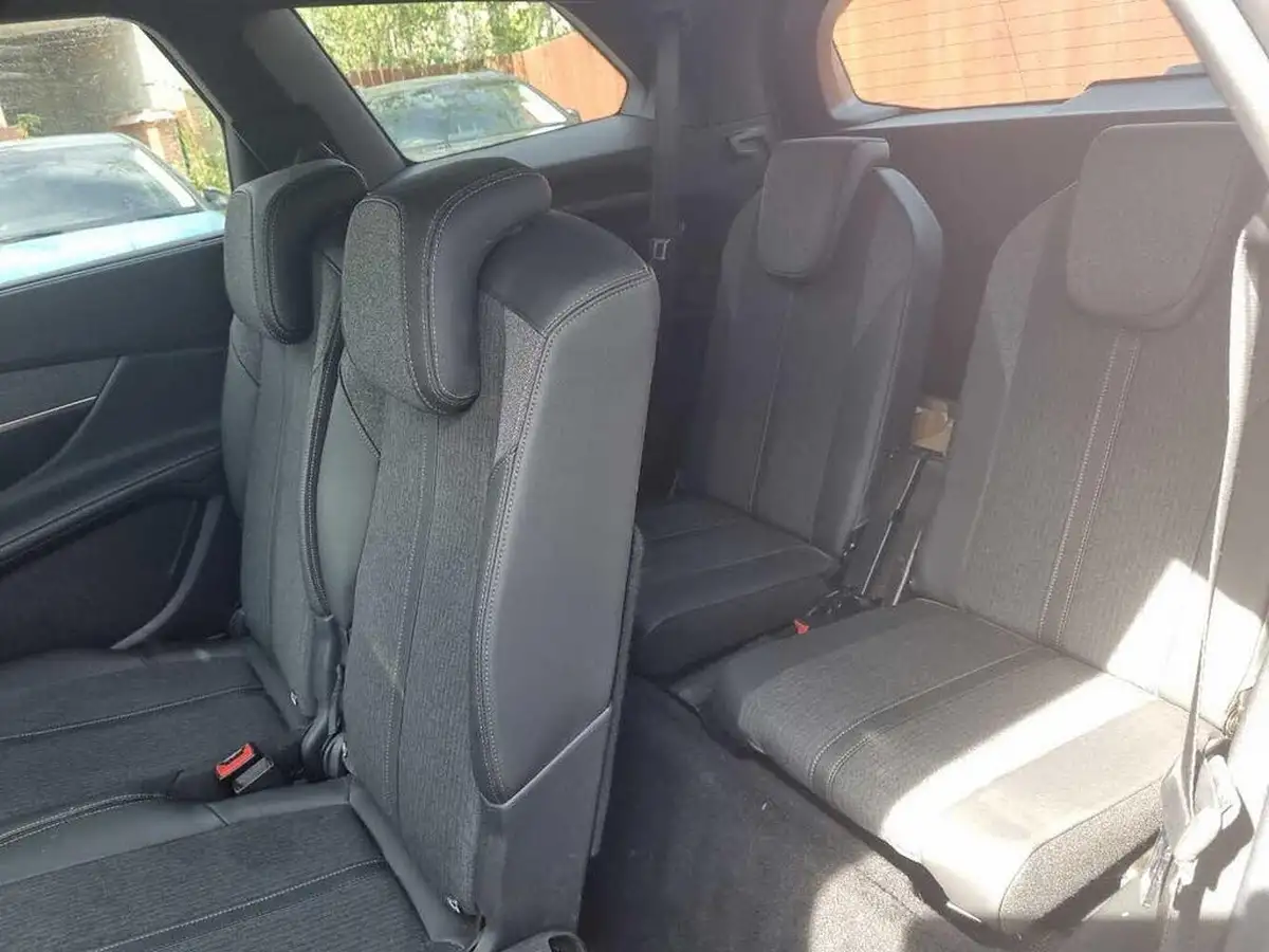 2020-peugeot-5008-suv-12-puretech-gt-line-eat8-big-12