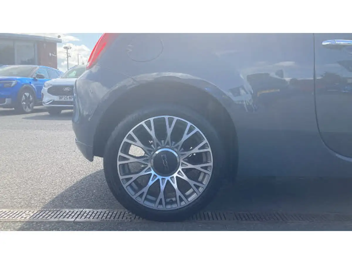2021-fiat-500-10-star-big-6