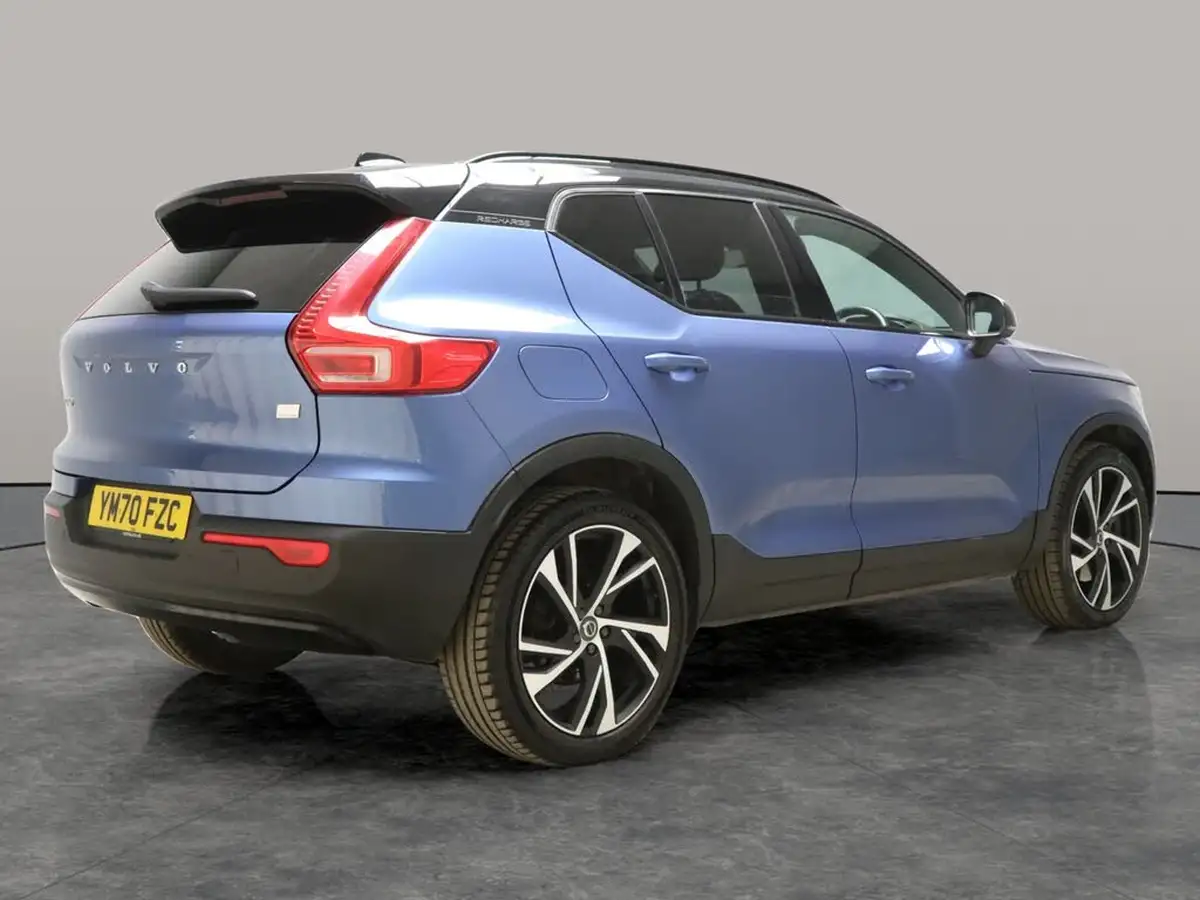 2021-volvo-xc40-15-t5-r-design-pro-262bhp-big-10