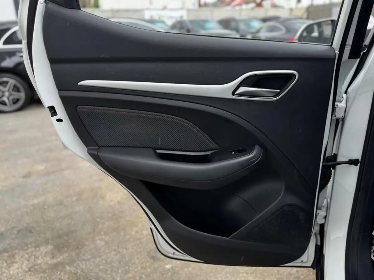 2021-mg-zs-suv-10t-gdi-exclusive-auto-big-31