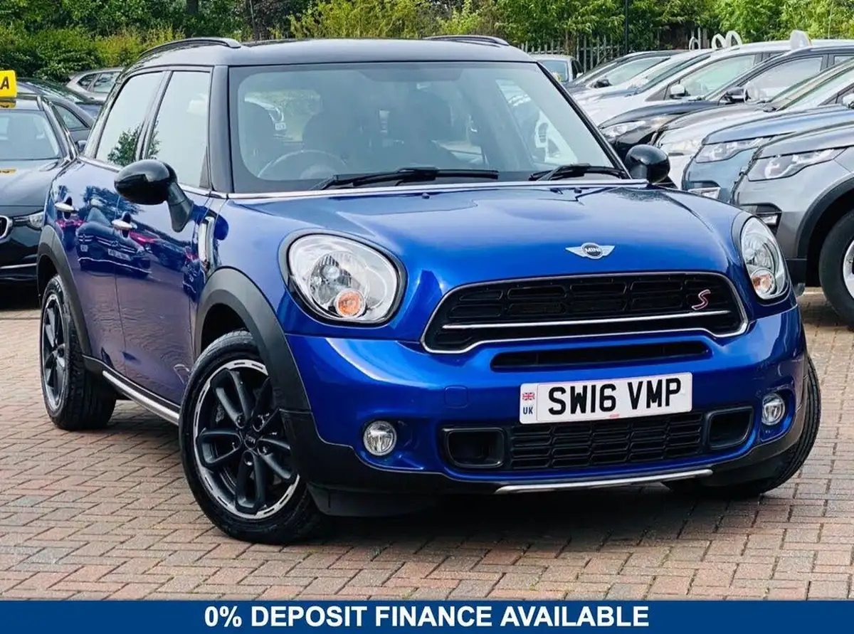 2015-mini-countryman-20td-cooper-sd-143bhp-all4-auto-big-0