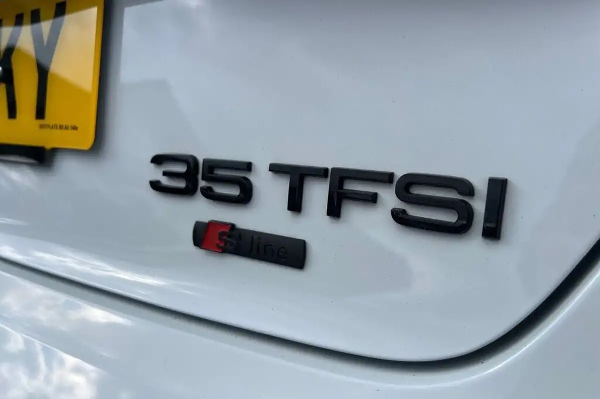 2019-audi-a3-15-35-tfsi-black-edition-sportback-5d-s-tronic-big-31