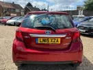 2015-toyota-yaris-15-vvt-i-icon-hybrid-small-5