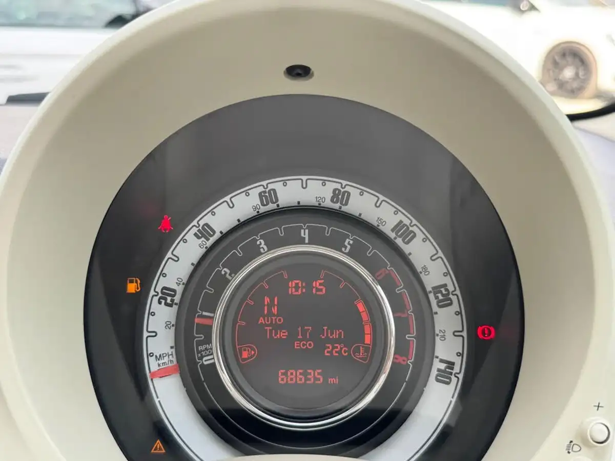 2016-fiat-500-12-lounge-dualogic-big-45
