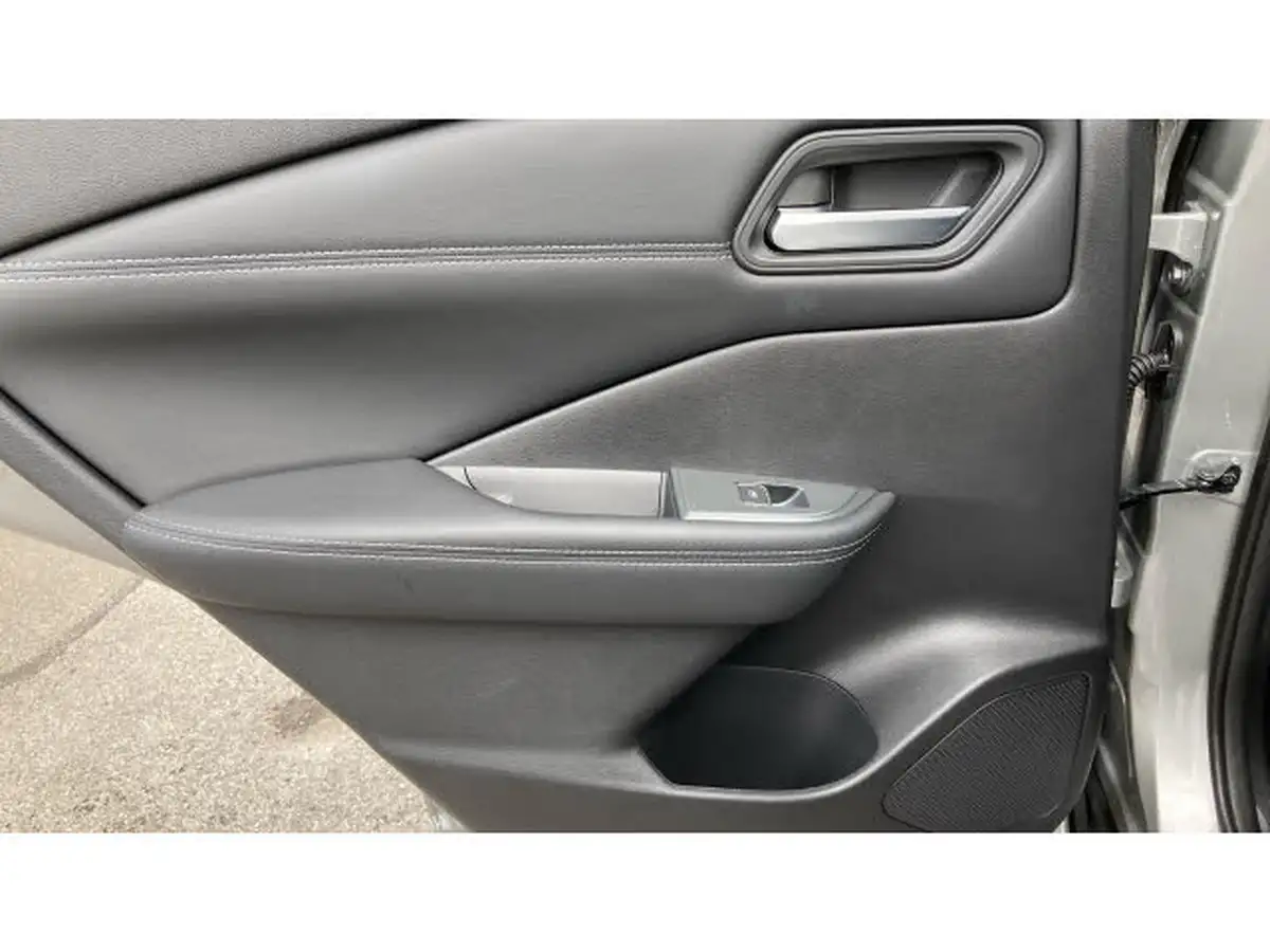 2024-nissan-qashqai-13-dig-t-n-connecta-140ps-mild-hybrid-big-22