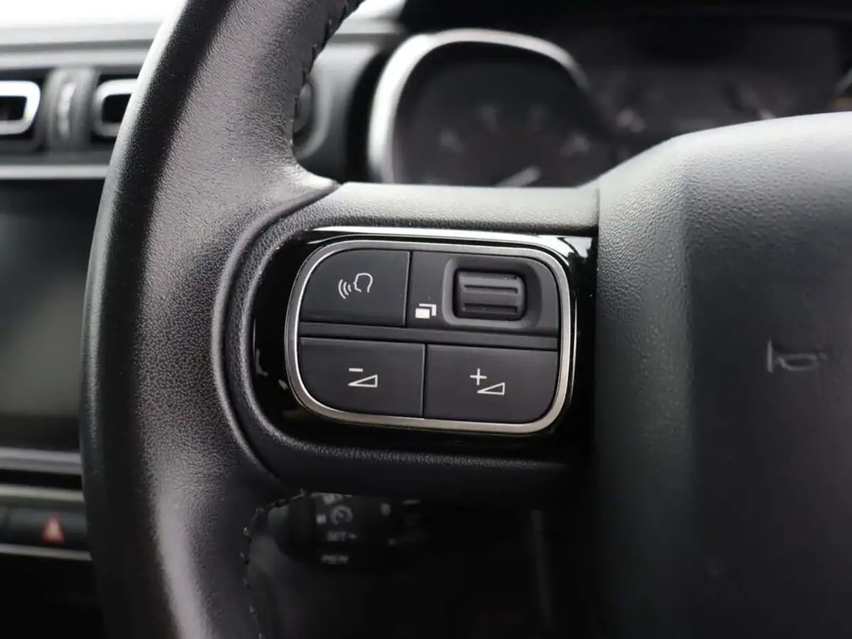2019-citroen-c3-12-puretech-flair-110ps-ss-big-29