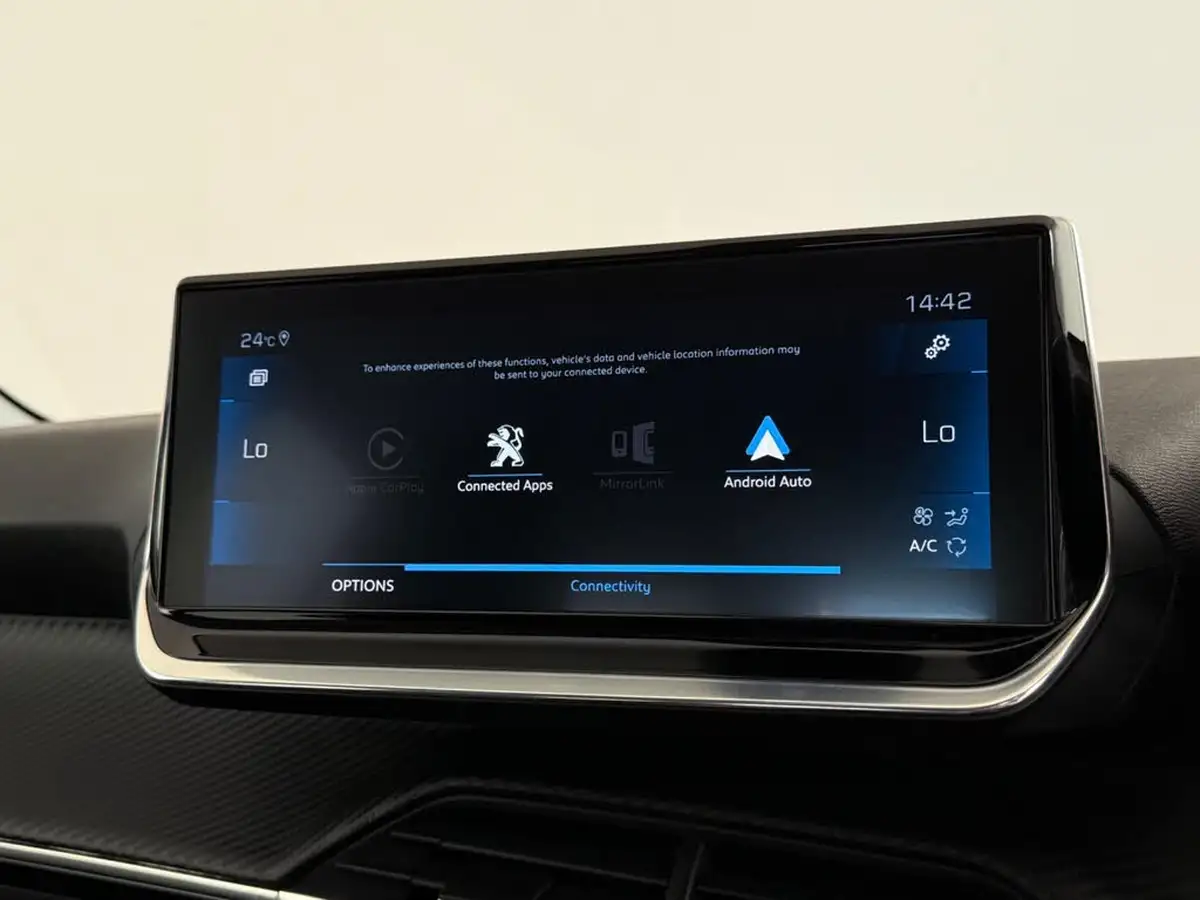 2020-peugeot-208-12-puretech-allure-100bhp-big-35