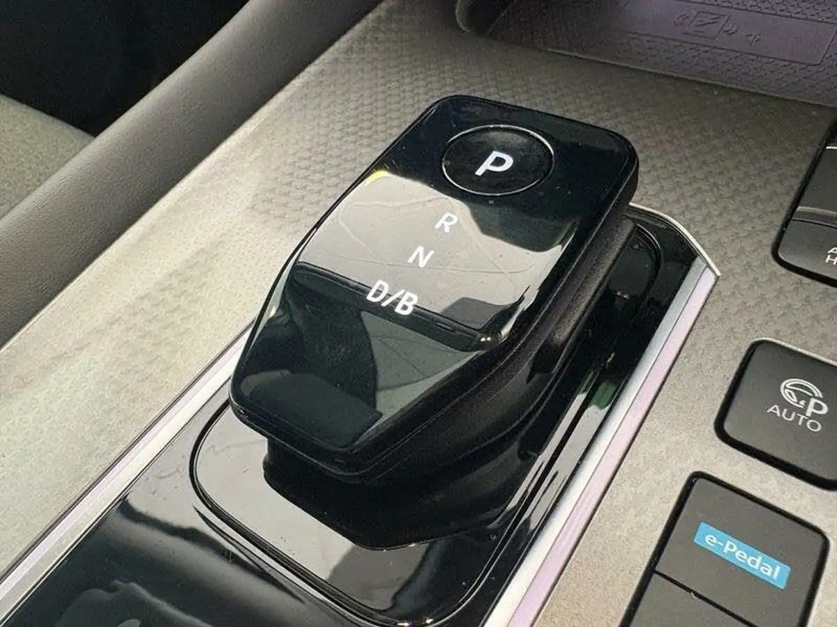 2024-nissan-qashqai-15-n-connecta-glass-roof-pack-big-16