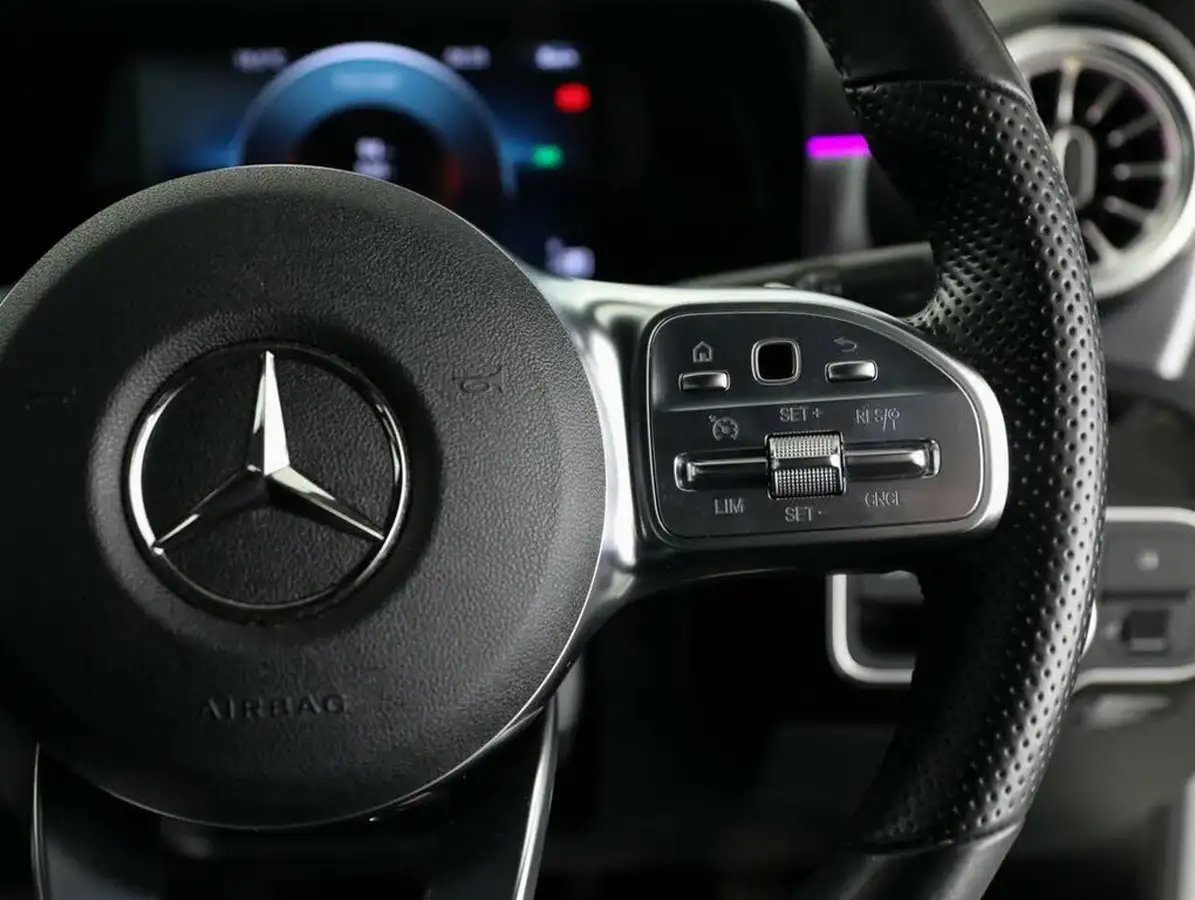 2022-mercedes-benz-a-class-13-a200-amg-line-executive-edition-hatchback-5d-7g-dct-big-47