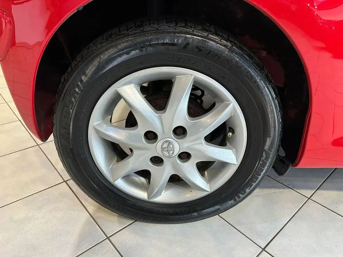 2013-toyota-aygo-10-mode-ac-3d-big-18