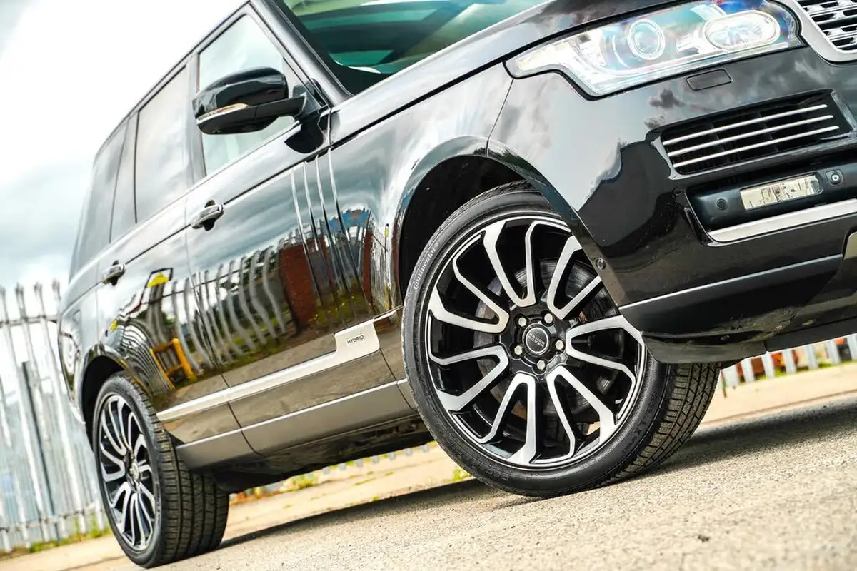 2014-land-rover-range-rover-30-sd-v6-autobiography-30-sd-ss-big-36