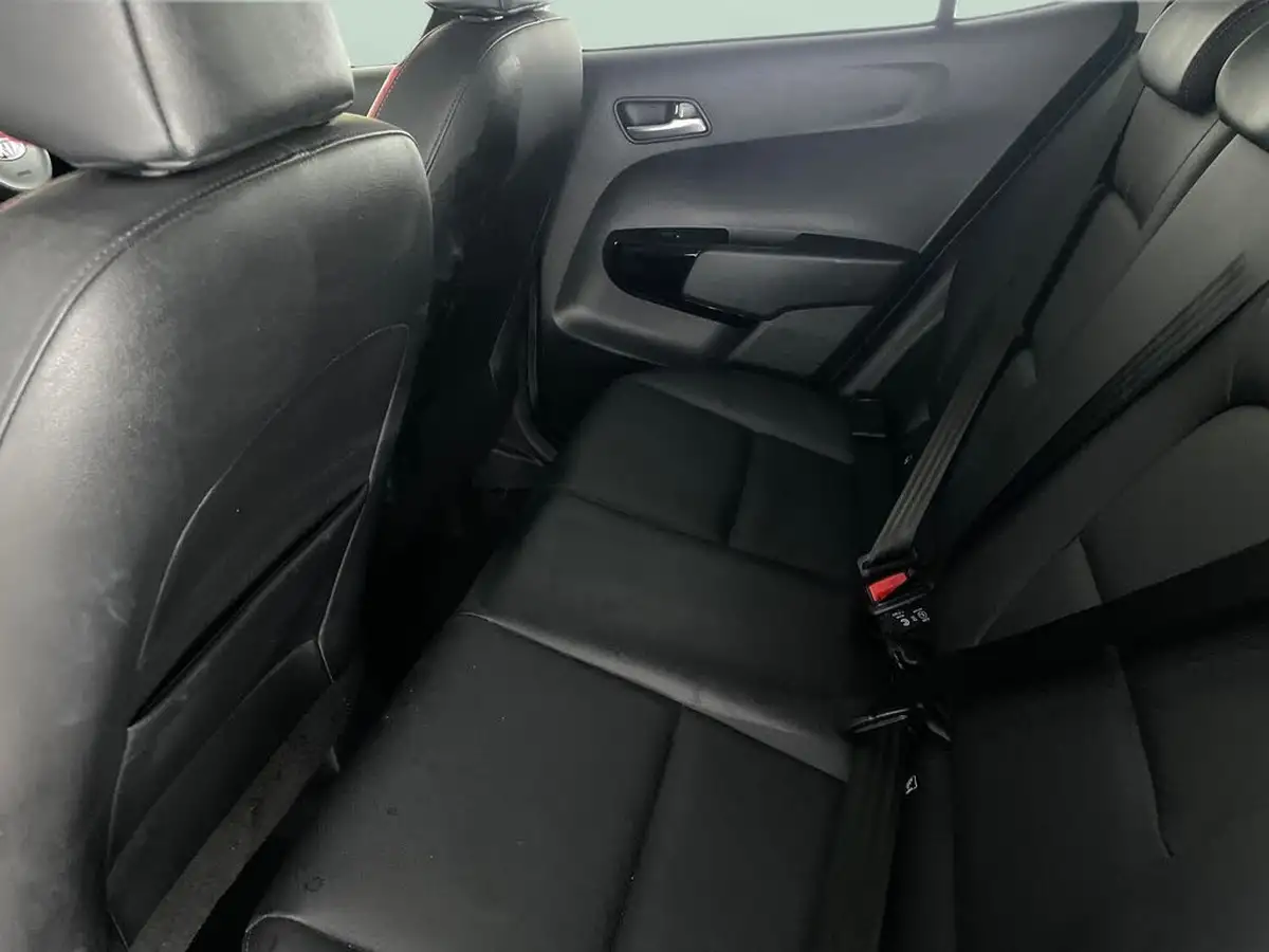 2020-kia-picanto-125-gt-line-s-big-32