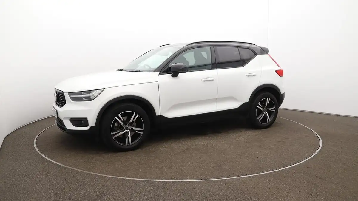 2020-volvo-xc40-20-t4-r-design-awd-big-67