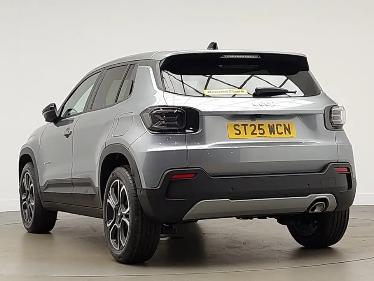 2025-jeep-avenger-12-gse-summit-big-1