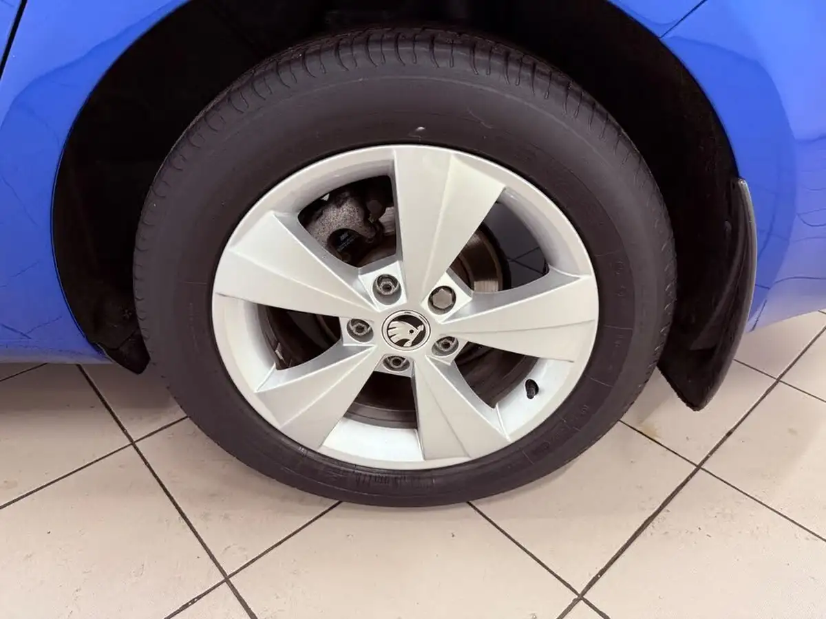 2018-skoda-octavia-10-tsi-se-technology-estate-dsg-big-22
