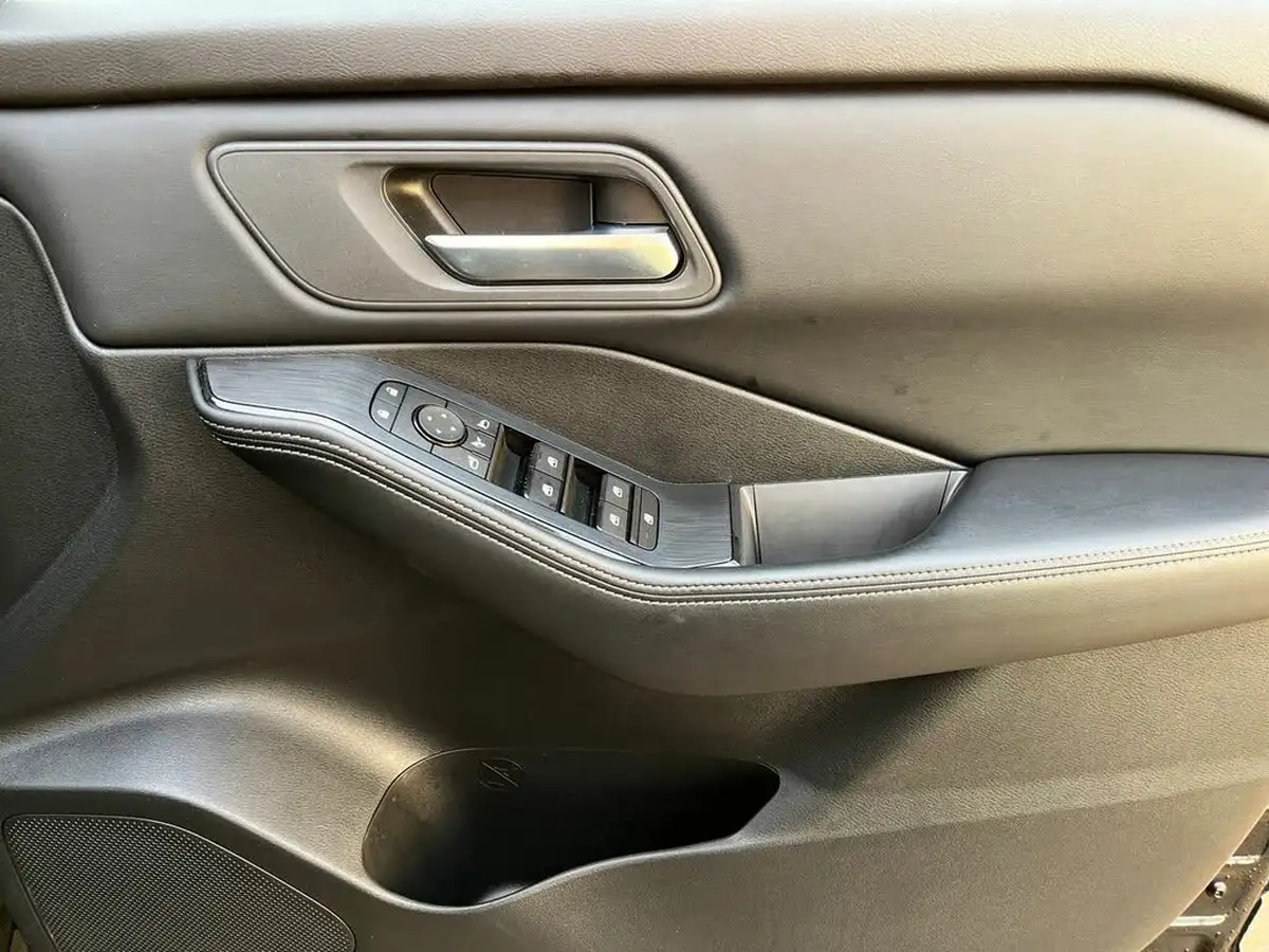 2024-nissan-x-trail-15-e-power-n-connecta-213ps-e-4orce-big-24
