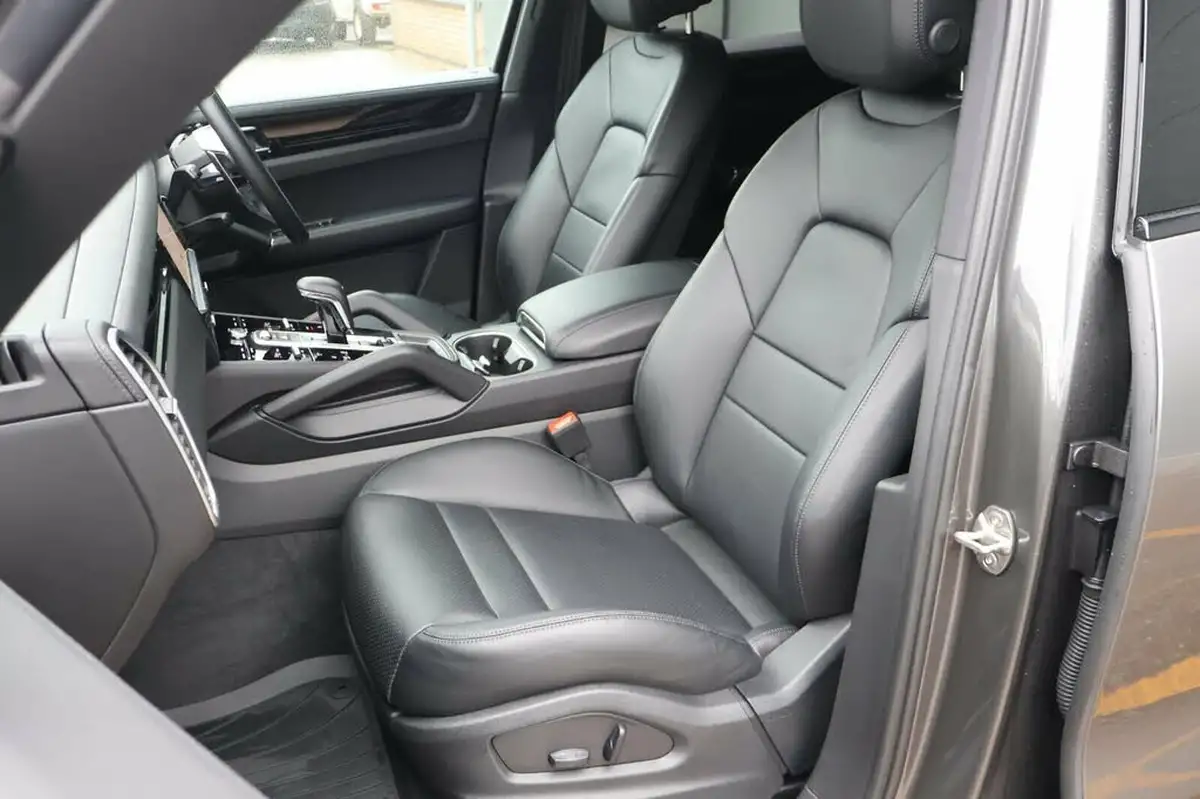 2023-porsche-cayenne-30-v6-340ps-station-wagon-big-18