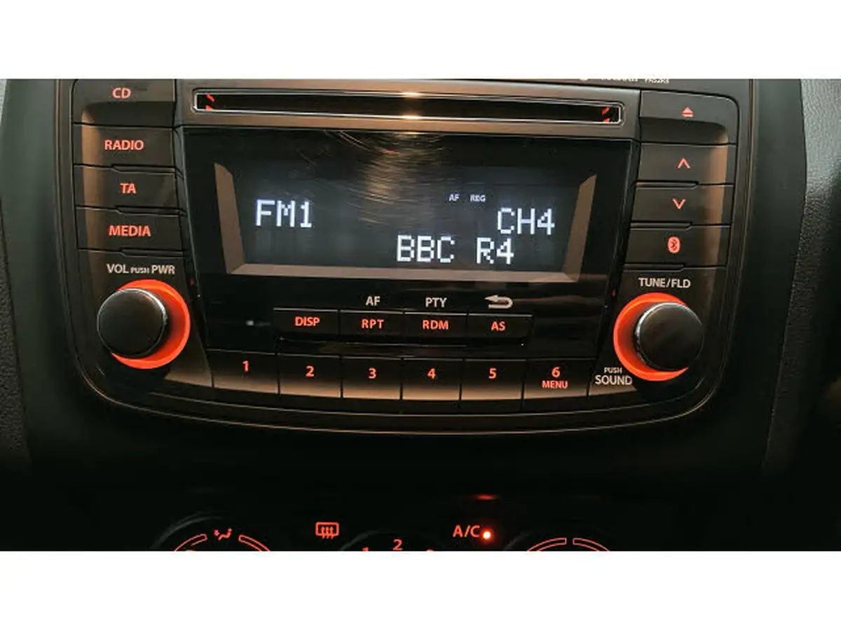 2021-suzuki-swift-12-dualjet-sz-l-big-20