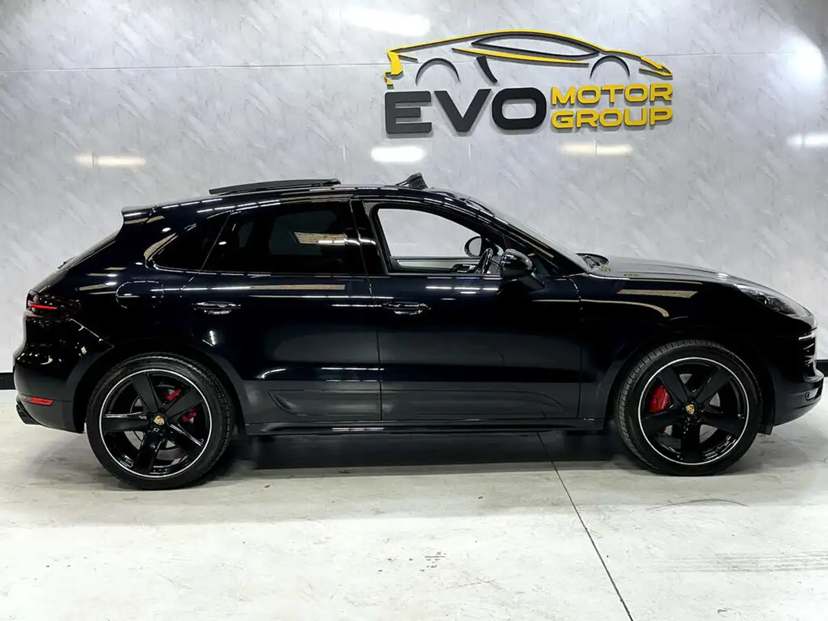2016-porsche-macan-30-gts-big-3