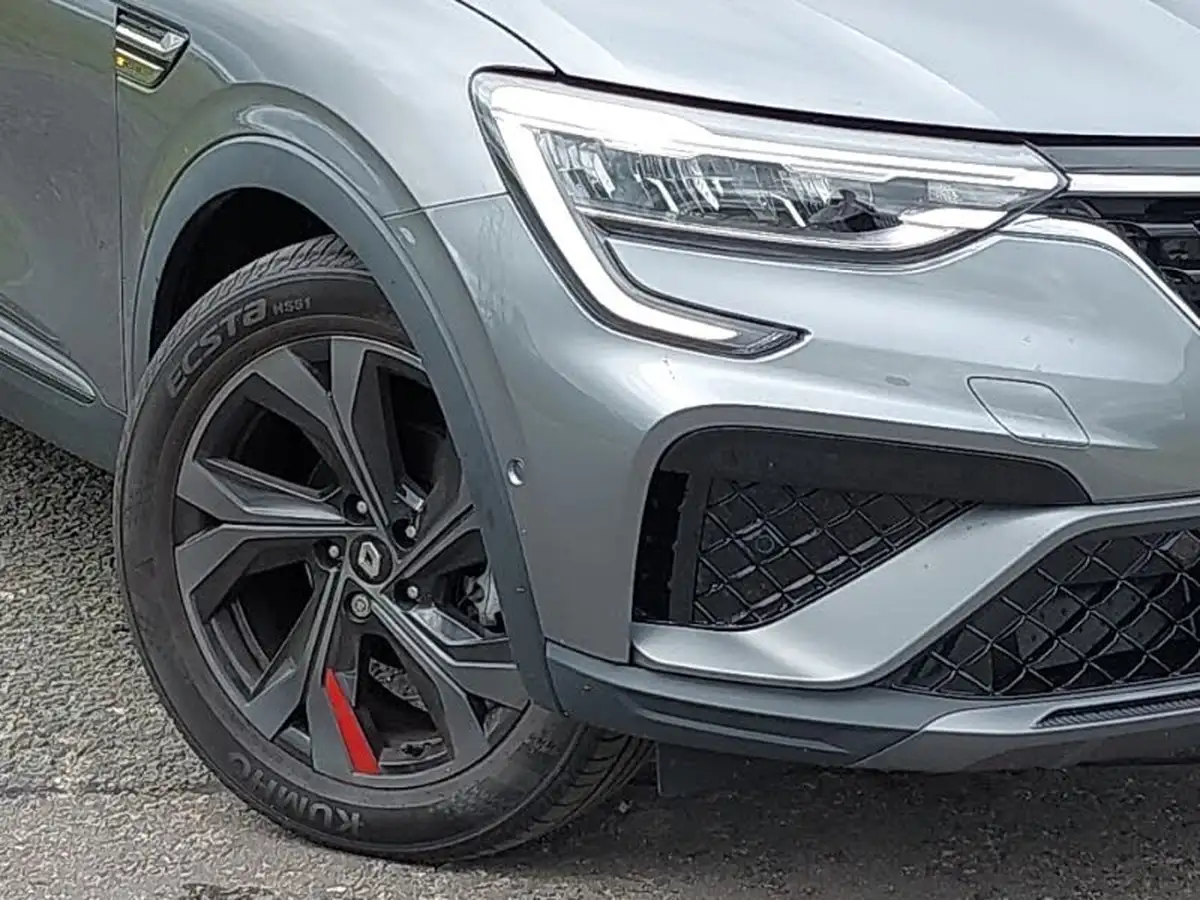 2022-renault-arkana-13-tce-rs-line-big-8