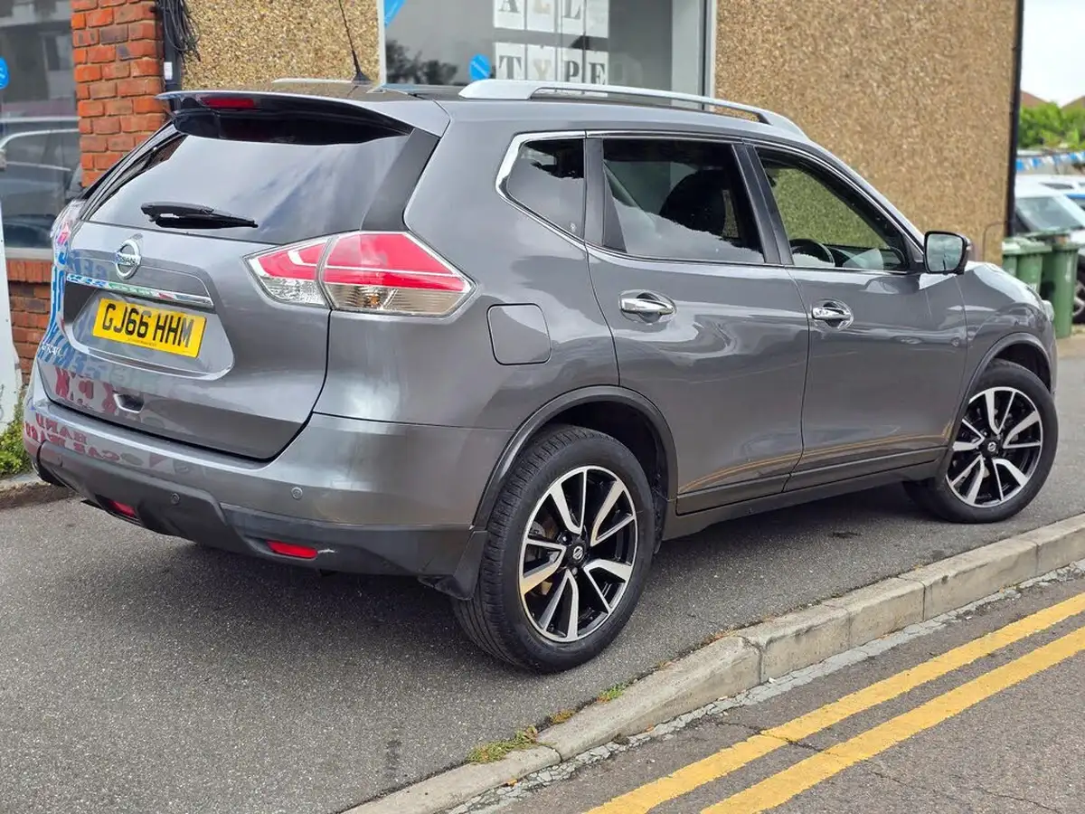 2016-nissan-x-trail-16-dig-t-tekna-7-seat-big-5