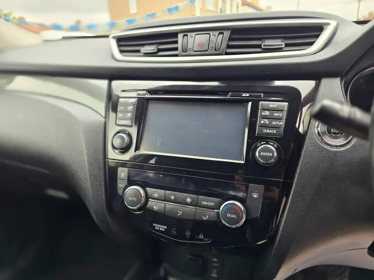 2016-nissan-x-trail-16-dig-t-tekna-7-seat-big-29