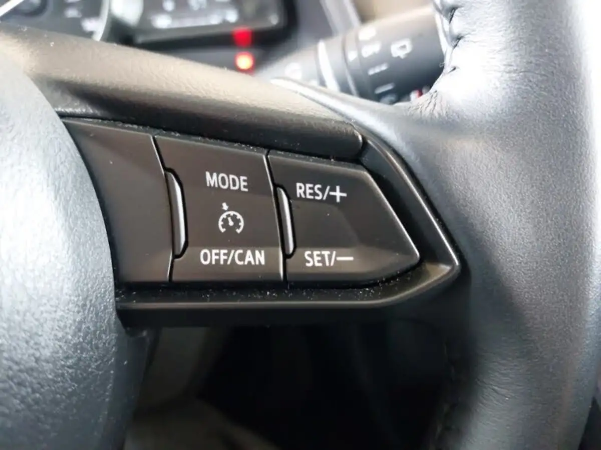 2024-mazda-mazda2-15-e-skyactiv-g-homura-big-18