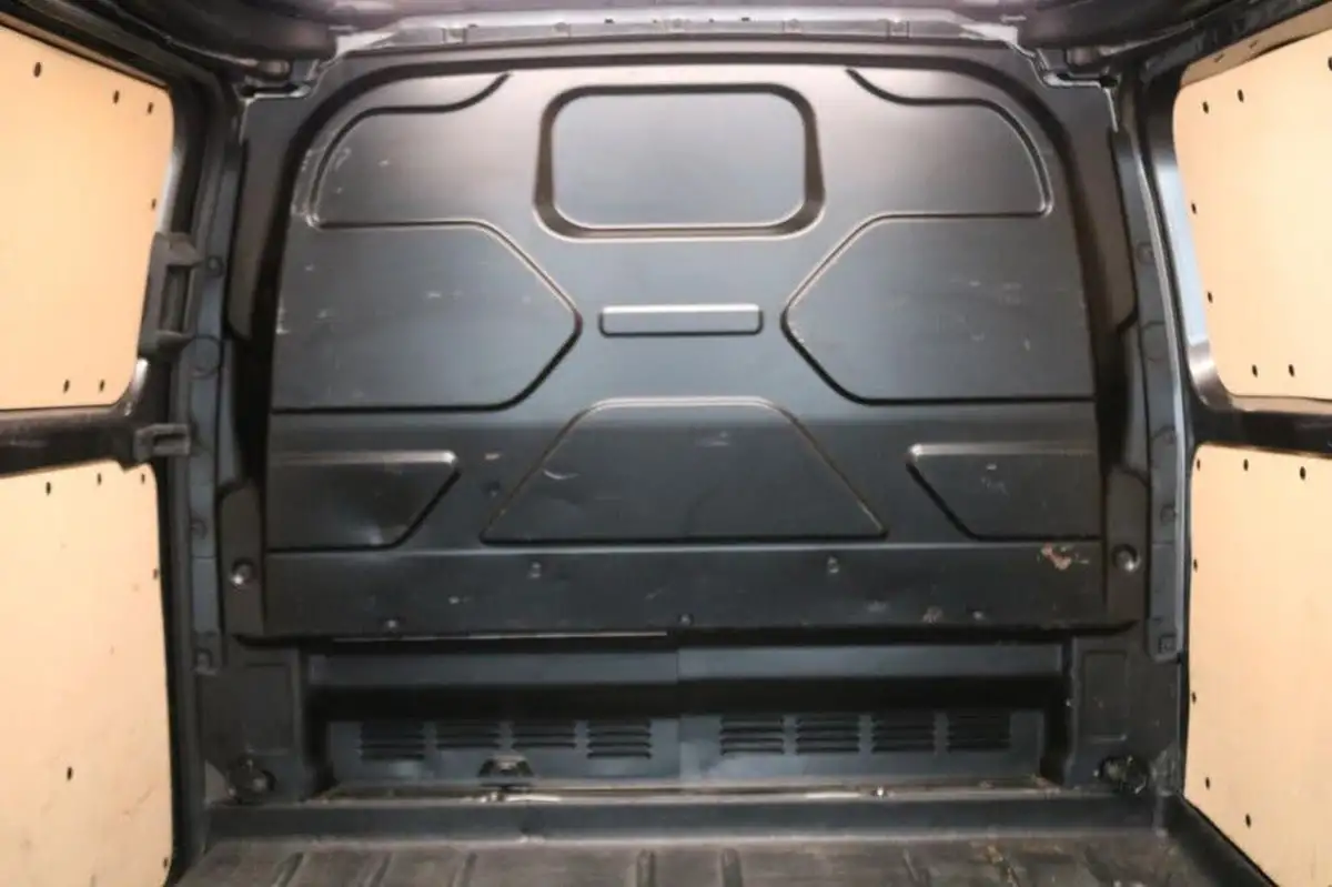2022-ford-transit-custom-20tdci-340-l1h1-limited-170pseu6dt-auto-big-14