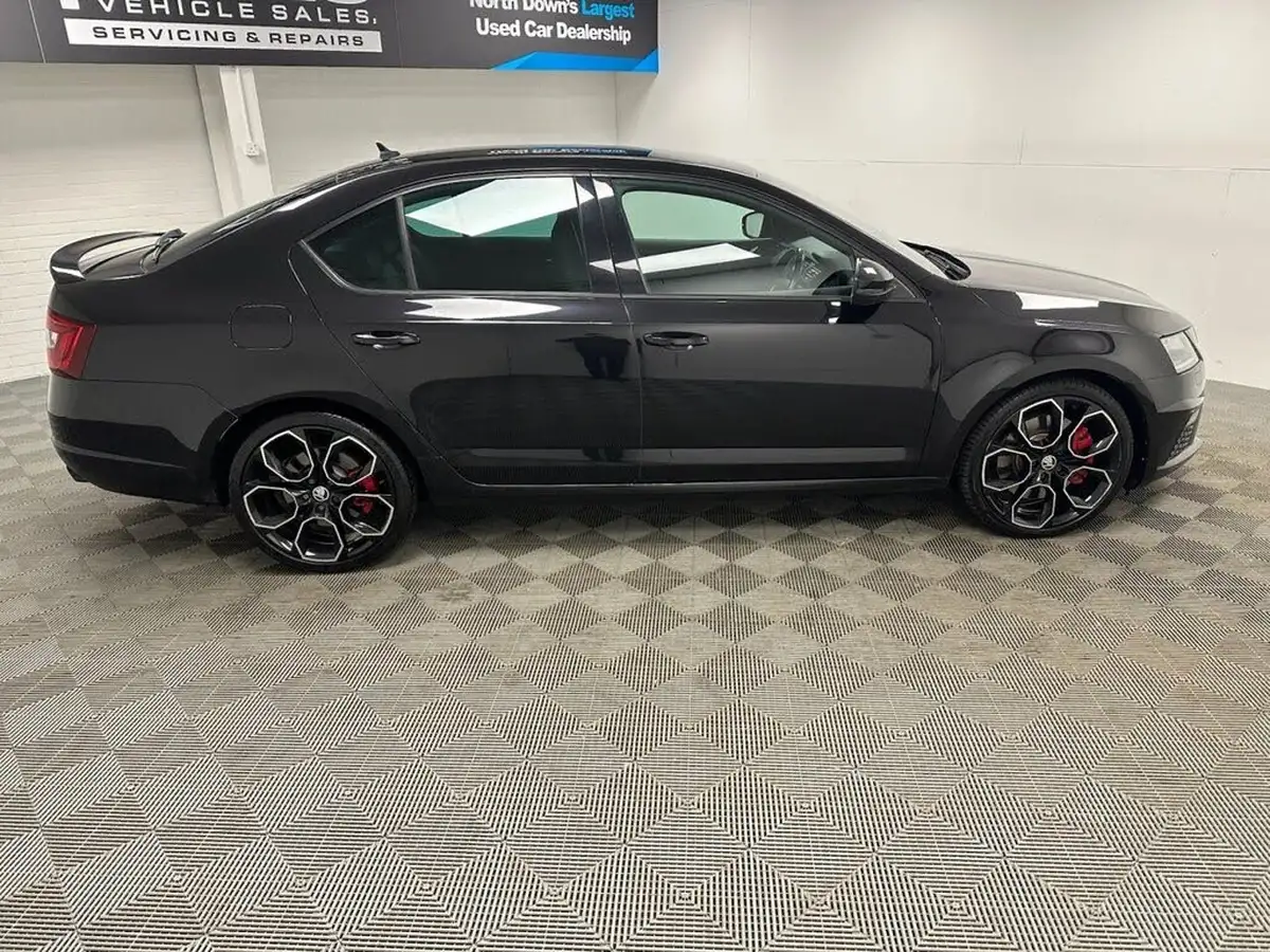 2019-skoda-octavia-20-tsi-vrs-challenge-hatchback-dsg-big-7