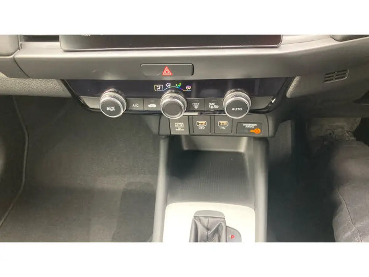 2023-honda-jazz-15-i-mmd-sr-big-15
