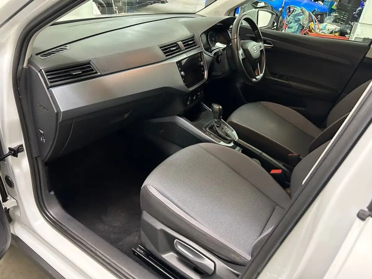 2018-seat-arona-10-tsi-se-technology-115ps-dsg-big-17