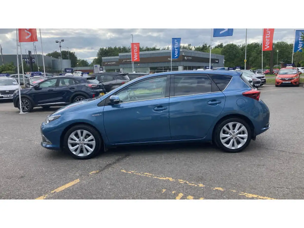 2018-toyota-auris-18-vvt-i-hsd-excel-hatchback-big-42
